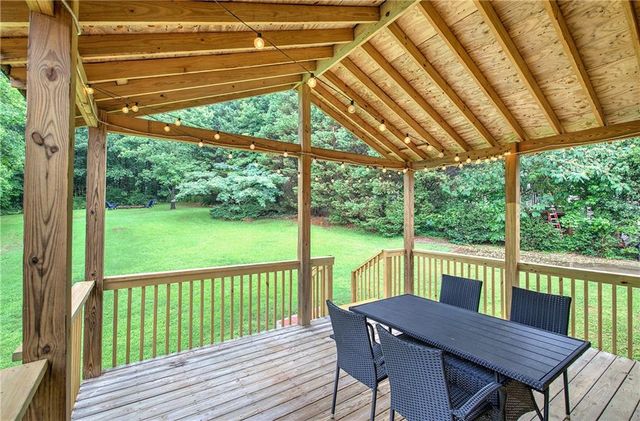 427 Jewell Cole Road, Hiram, GA 30141