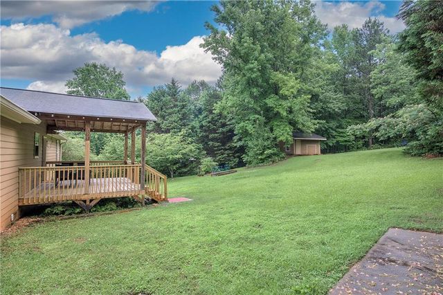 427 Jewell Cole Road, Hiram, GA 30141