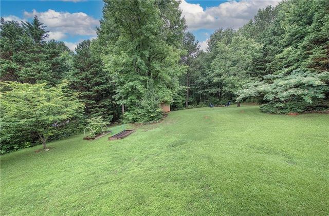 427 Jewell Cole Road, Hiram, GA 30141
