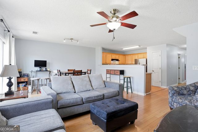 5339 Creekview Lane, Morrow, GA 30260