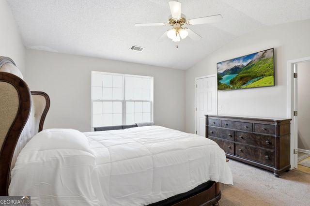 5339 Creekview Lane, Morrow, GA 30260