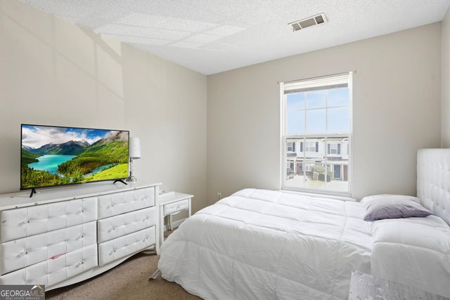 5339 Creekview Lane, Morrow, GA 30260