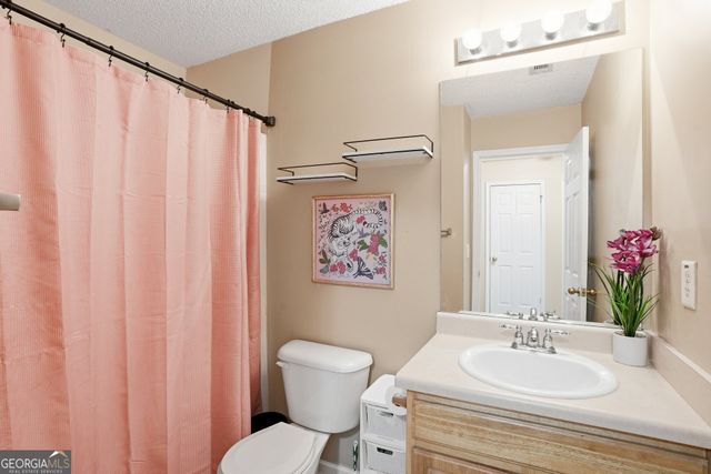 5339 Creekview Lane, Morrow, GA 30260