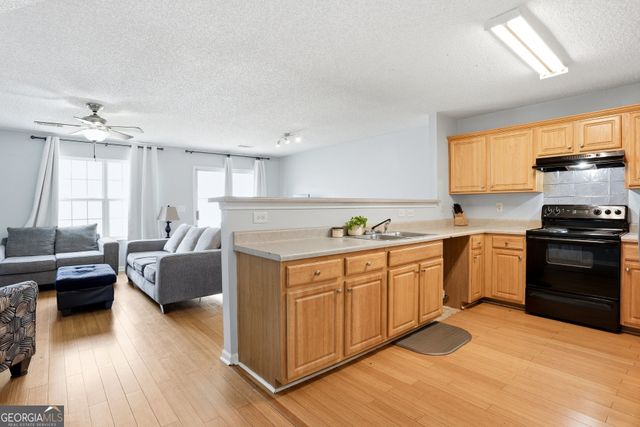 5339 Creekview Lane, Morrow, GA 30260