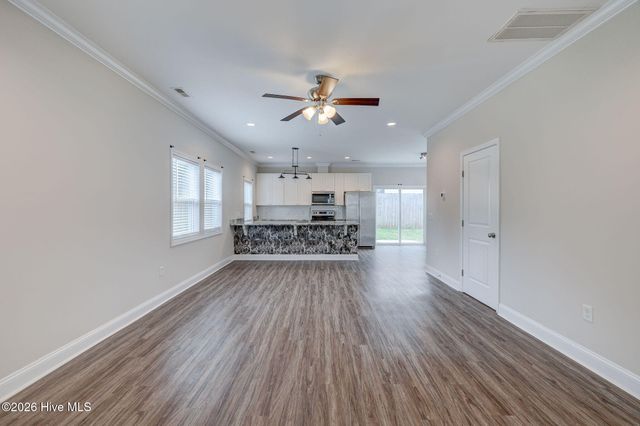 720 S 9th Street, Wilmington, NC 28401