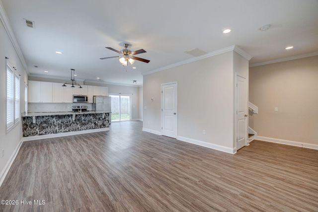 720 S 9th Street, Wilmington, NC 28401