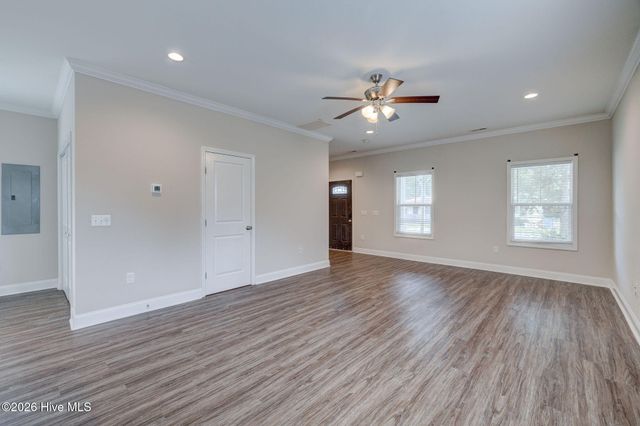 720 S 9th Street, Wilmington, NC 28401