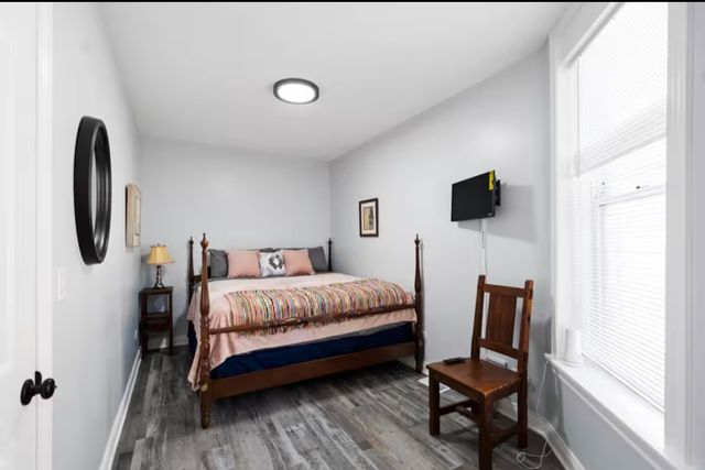 7144 S INGLESIDE Avenue, Chicago, IL 60621