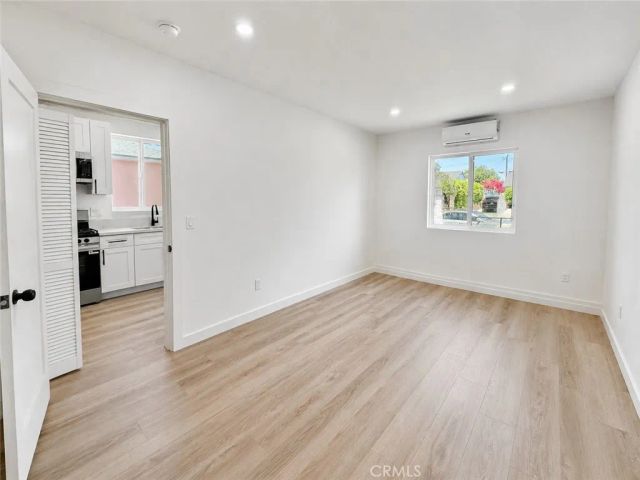 9753 Mercedes Avenue, Arleta, CA 91331