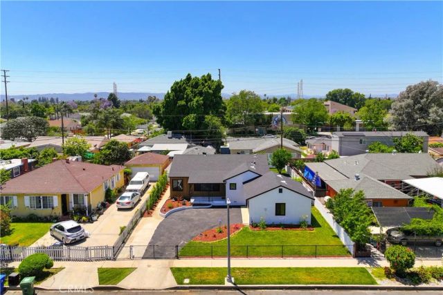 9753 Mercedes Avenue, Arleta, CA 91331