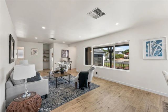 9753 Mercedes Avenue, Arleta, CA 91331