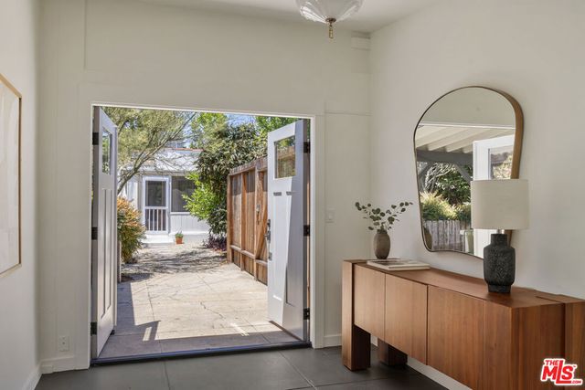 1556 Hazelwood Avenue, Los Angeles, CA 90041