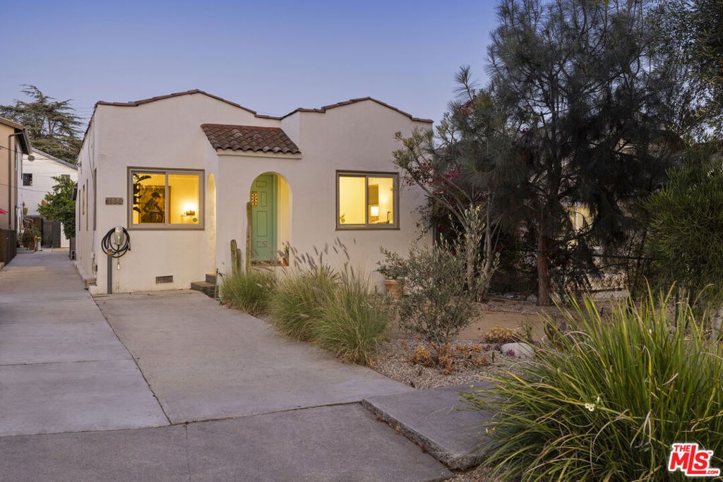 1556 Hazelwood Avenue, Los Angeles, CA 90041