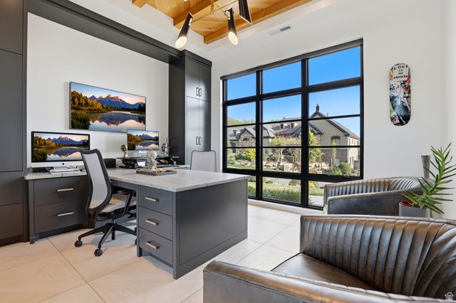 349 FORD CANYON DR, Centerville, UT 84014