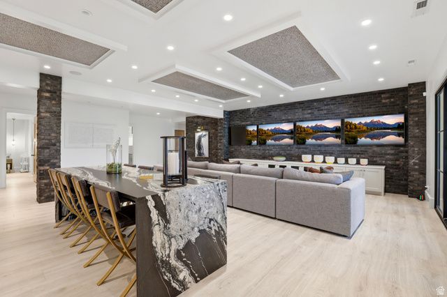 349 FORD CANYON DR, Centerville, UT 84014