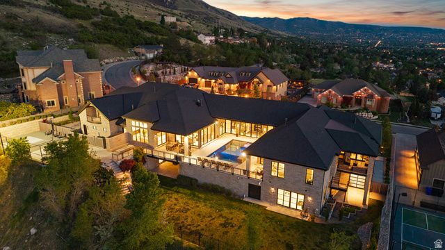 349 FORD CANYON DR, Centerville, UT 84014