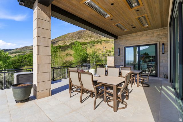 349 FORD CANYON DR, Centerville, UT 84014