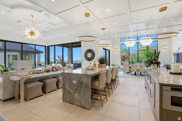 349 FORD CANYON DR, Centerville, UT 84014