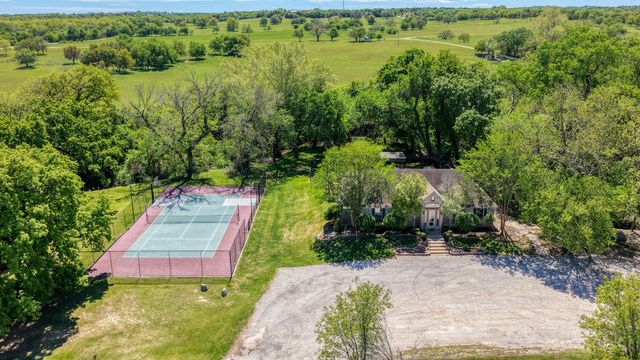 147 Tyler Court, Fort Worth, TX 76108