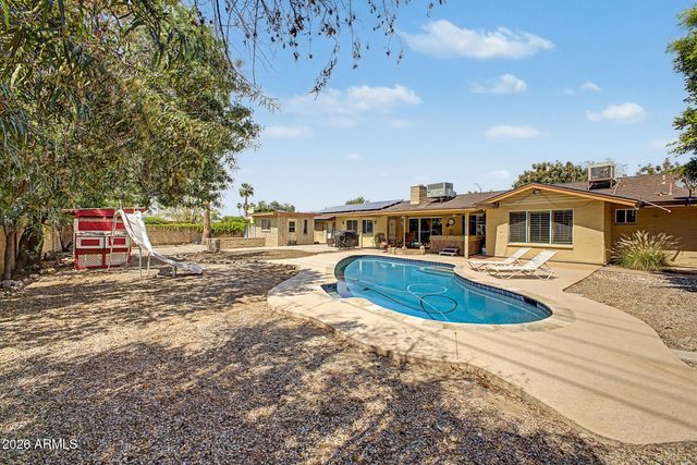 1701 E GREENWAY Street, Mesa, AZ 85203