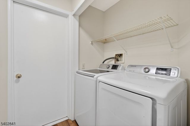 11 Evergreen Dr 63, Clifton City, NJ 07014