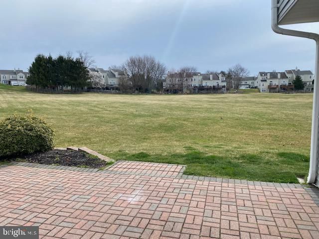 129 N PARK RD, Newtown, PA 18940