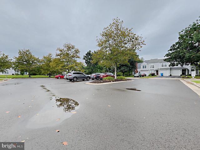 129 N PARK RD, Newtown, PA 18940