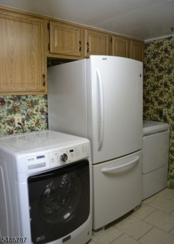 238 Fairview Ave, Hampton Twp., NJ 07860