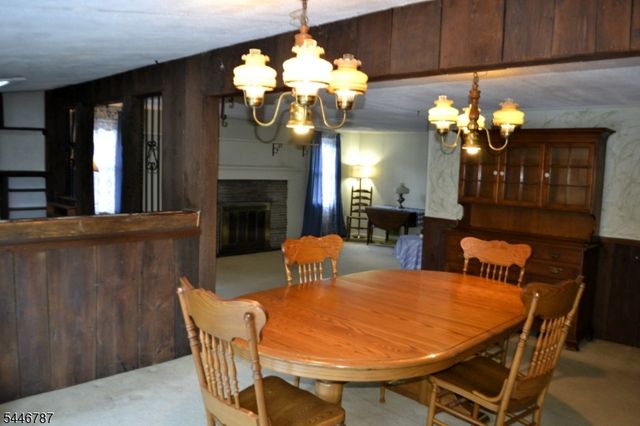 238 Fairview Ave, Hampton Twp., NJ 07860