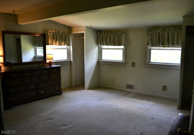238 Fairview Ave, Hampton Twp., NJ 07860