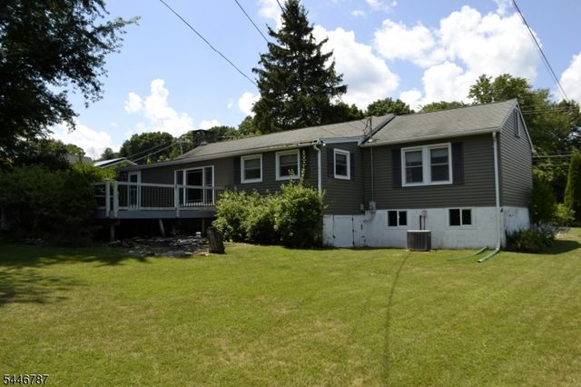 238 Fairview Ave, Hampton Twp., NJ 07860