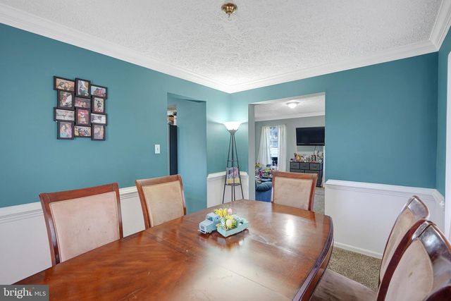31 ROSALIND CIR, Sicklerville, NJ 08081