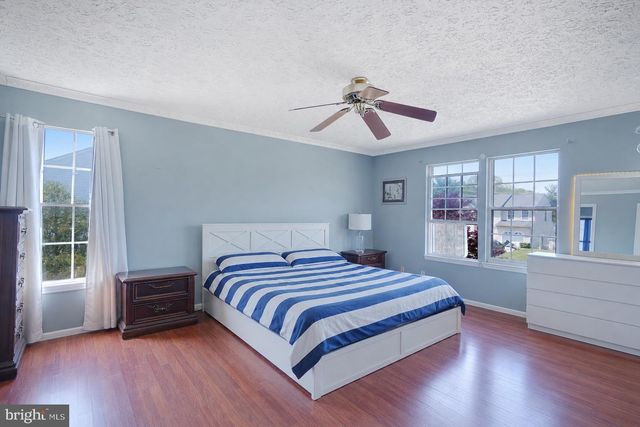 31 ROSALIND CIR, Sicklerville, NJ 08081