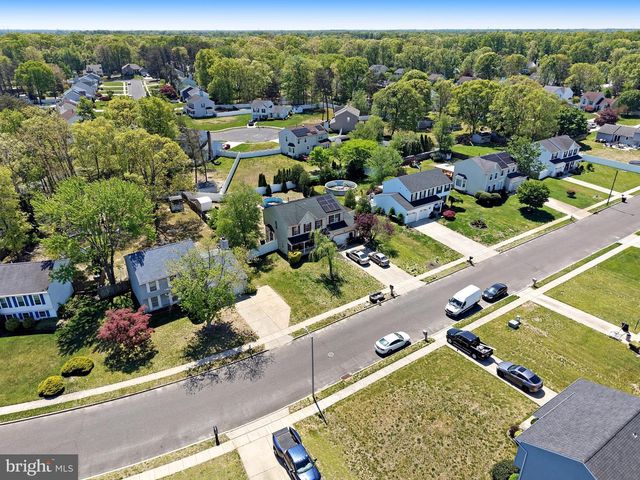 31 ROSALIND CIR, Sicklerville, NJ 08081