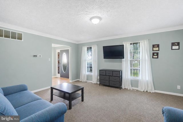 31 ROSALIND CIR, Sicklerville, NJ 08081