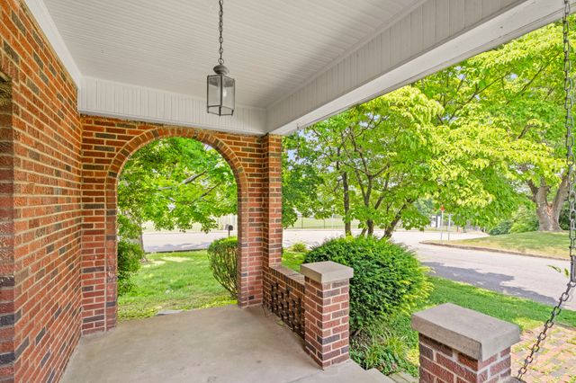400 Connell St, Springfield, TN 37172