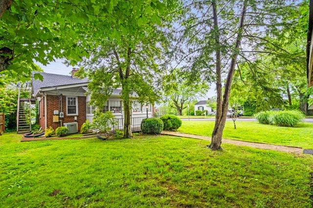 400 Connell St, Springfield, TN 37172