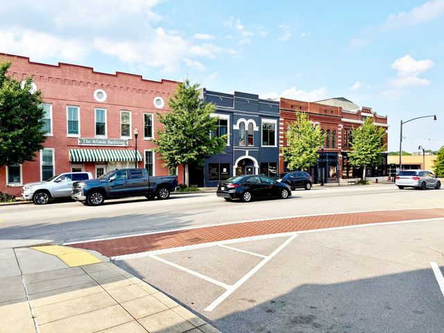 400 Connell St, Springfield, TN 37172