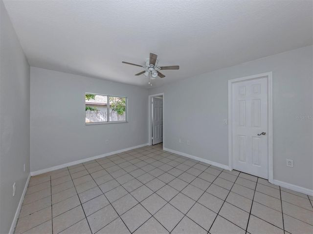 5636 6TH STREET COURT E, Bradenton, FL 34203