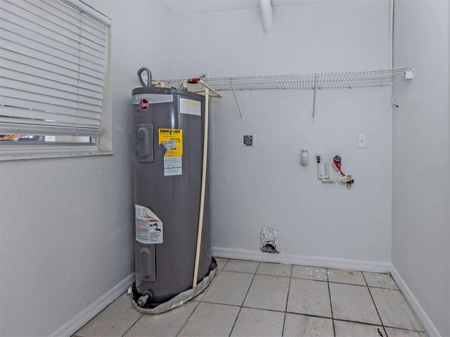 5636 6TH STREET COURT E, Bradenton, FL 34203