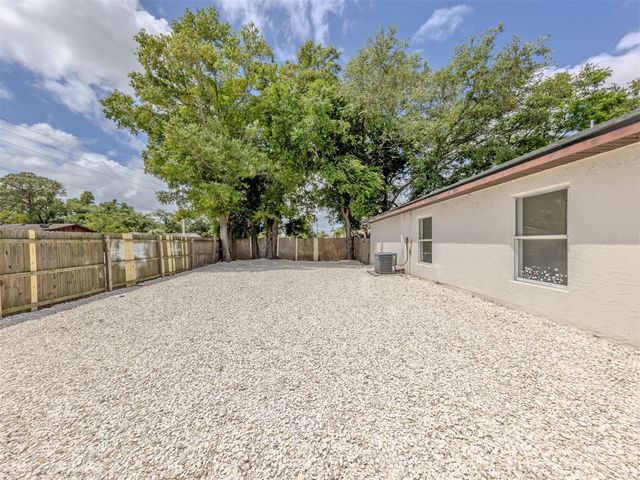 5636 6TH STREET COURT E, Bradenton, FL 34203