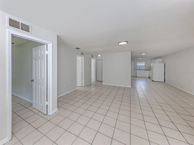 5636 6TH STREET COURT E, Bradenton, FL 34203