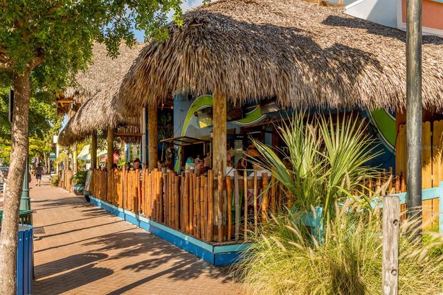 5636 6TH STREET COURT E, Bradenton, FL 34203