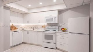 1000 Parkview Drive 511, Hallandale Beach, FL 33009