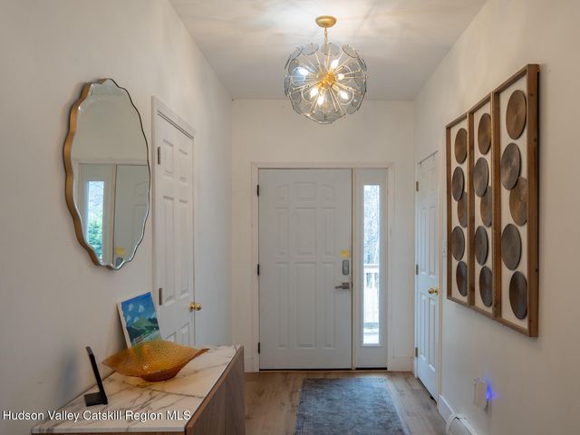 77 Brookside Drive, Hunter, NY 12442