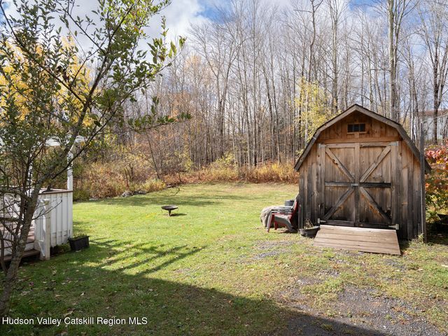 77 Brookside Drive, Hunter, NY 12442