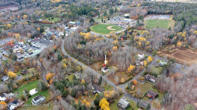 77 Brookside Drive, Hunter, NY 12442