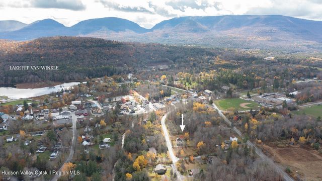 77 Brookside Drive, Hunter, NY 12442