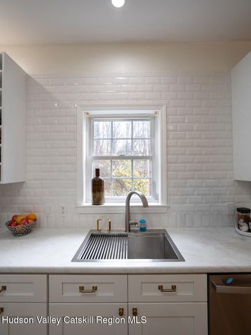 77 Brookside Drive, Hunter, NY 12442