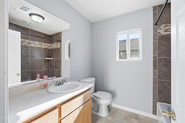 1908 Cunningham Avenue, Medford, OR 97501